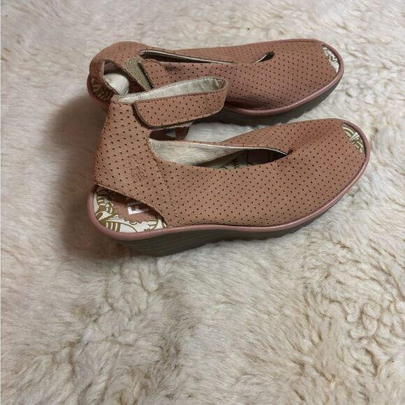 Fly London Pink Wedge Shoes - Picture 6 of 6